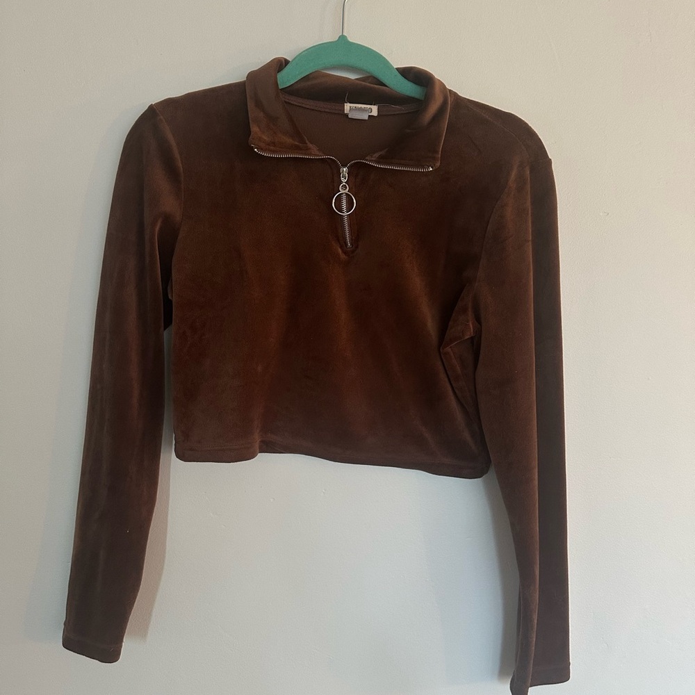 Kyoyo Women’s Brown Velour Cropped Quarter Zip Pullover – Size M/L